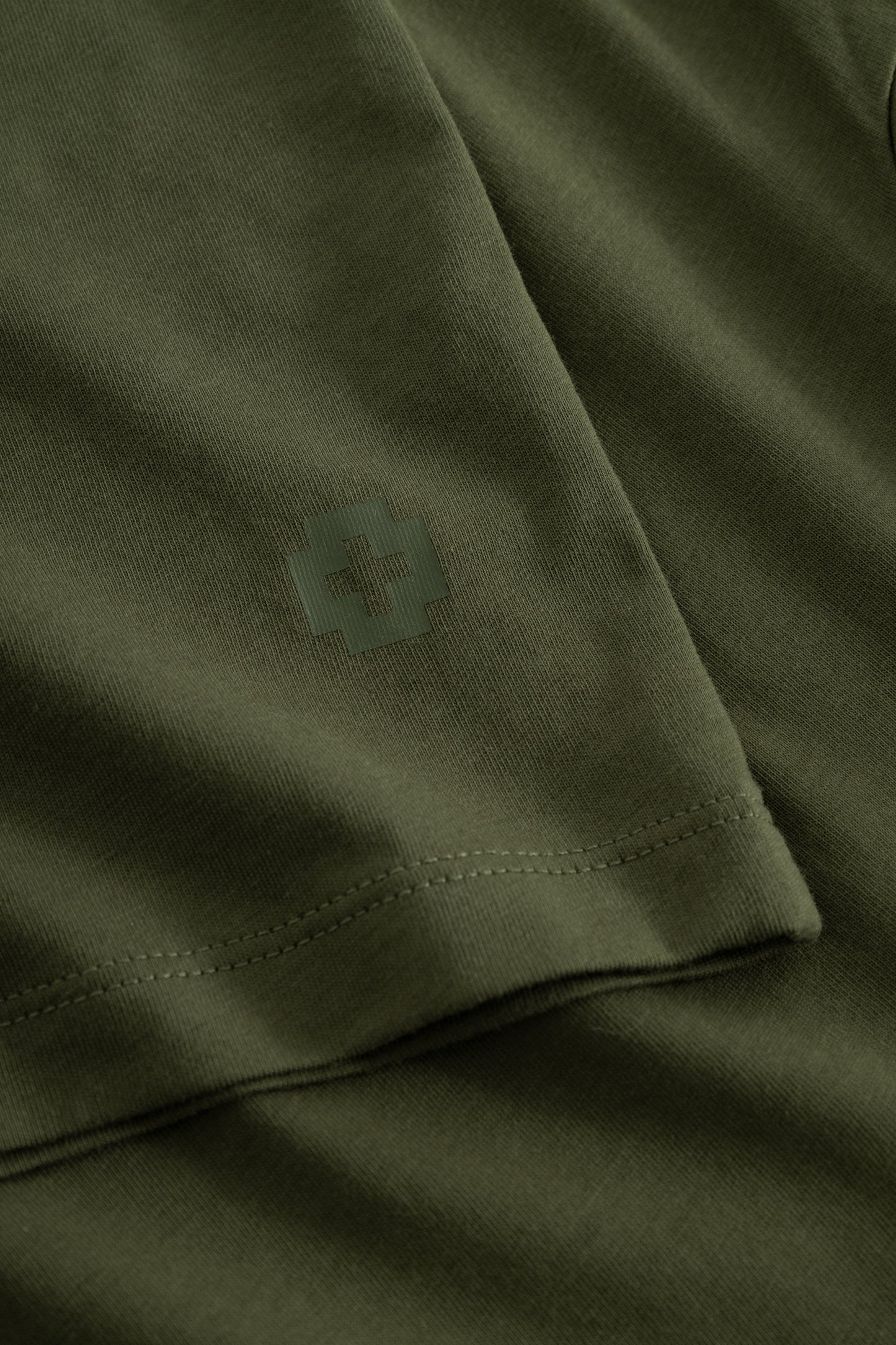 Clark Round T-Shirt