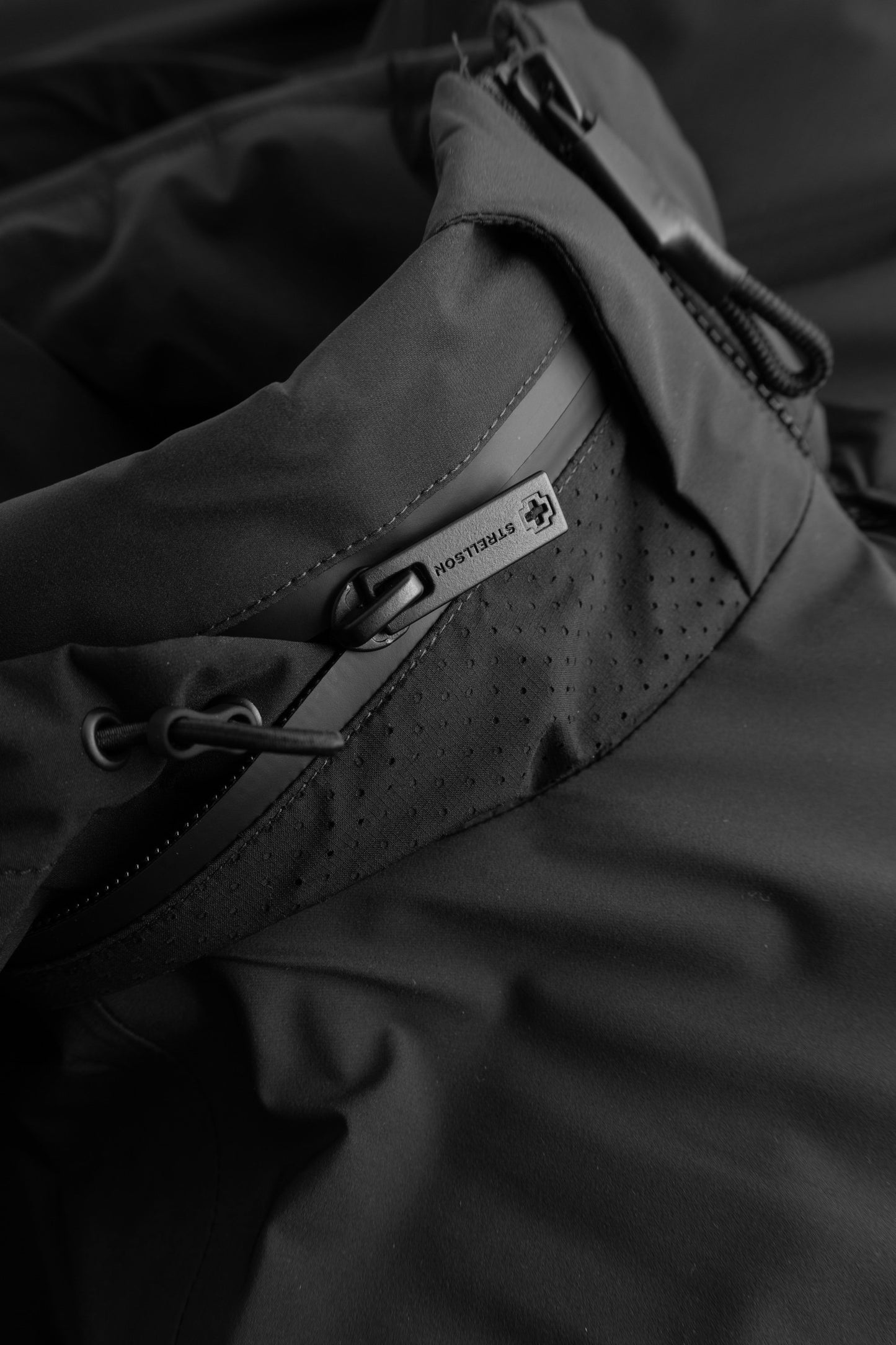 STRELLSON Fused Flex Cross Reeno Jacket, Black