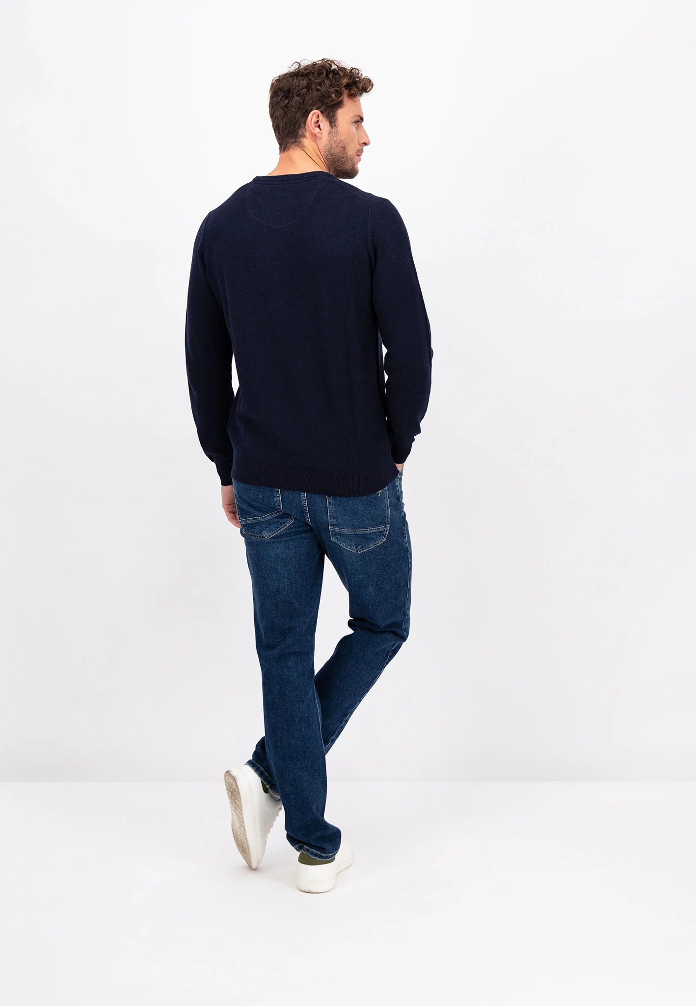 FYNCH-HATTON Knitted Sweater, Navy
