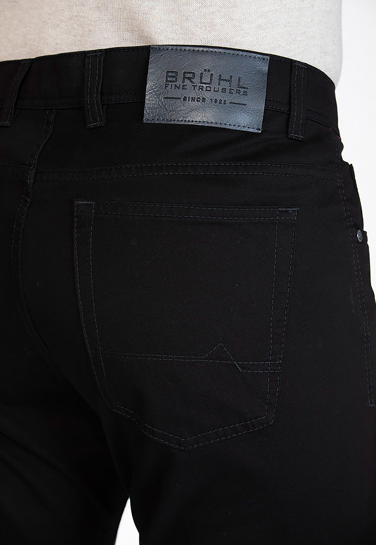 Easy Wear All-Season Chino, Black