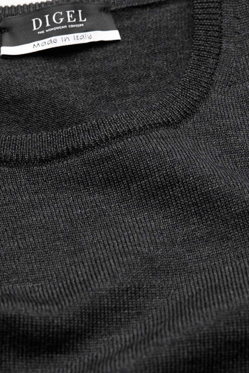 Round Neck Pullover, Charcoal