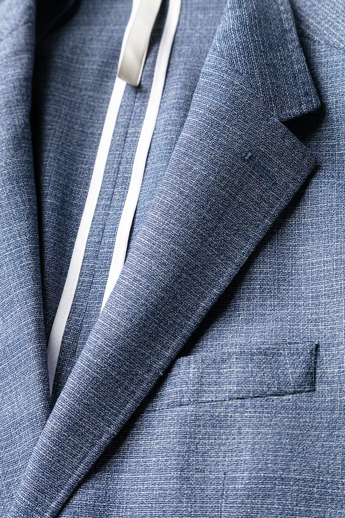 Alzer Suit