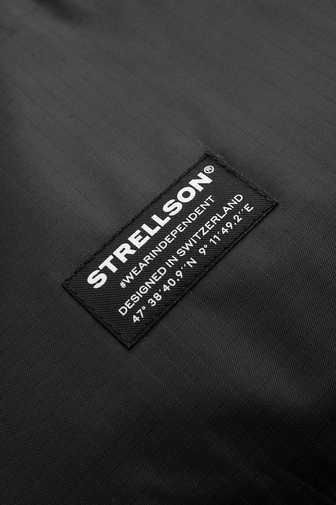 Lumo-BOX Hat and Scarf Set in Black